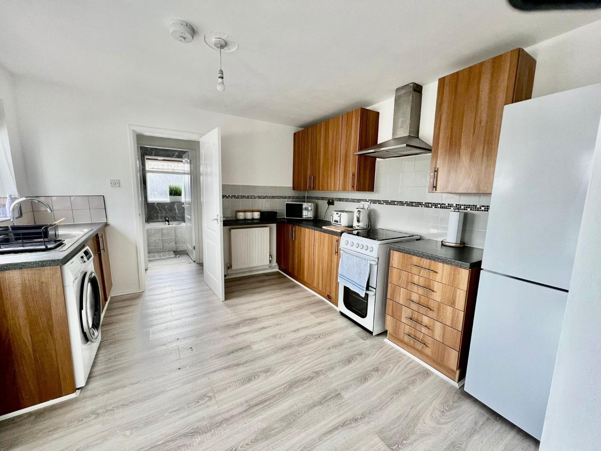 Executive 3 Bedroom Port Talbot Town Centre Margam Sleeps 7 Екстериор снимка